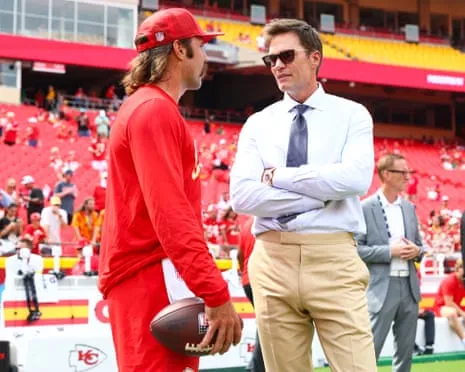 Tom Brady ignites social media outrage after appearing in Las Vegas Raiders sideline box