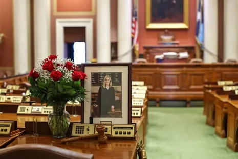 Minnesota Voters Visit the Polls to Occupy Seat of Slain Legislator